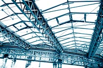 Steel structures, halls, buildings